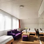 ホテル Landgasthof Zum Zimmermann - Rapperswil Jona